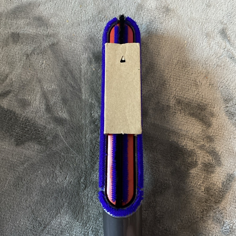 Dyson Carbon Fiber Soft Dusting Brush Upright Vacuum Tool Genuine - Picture 3 of 4